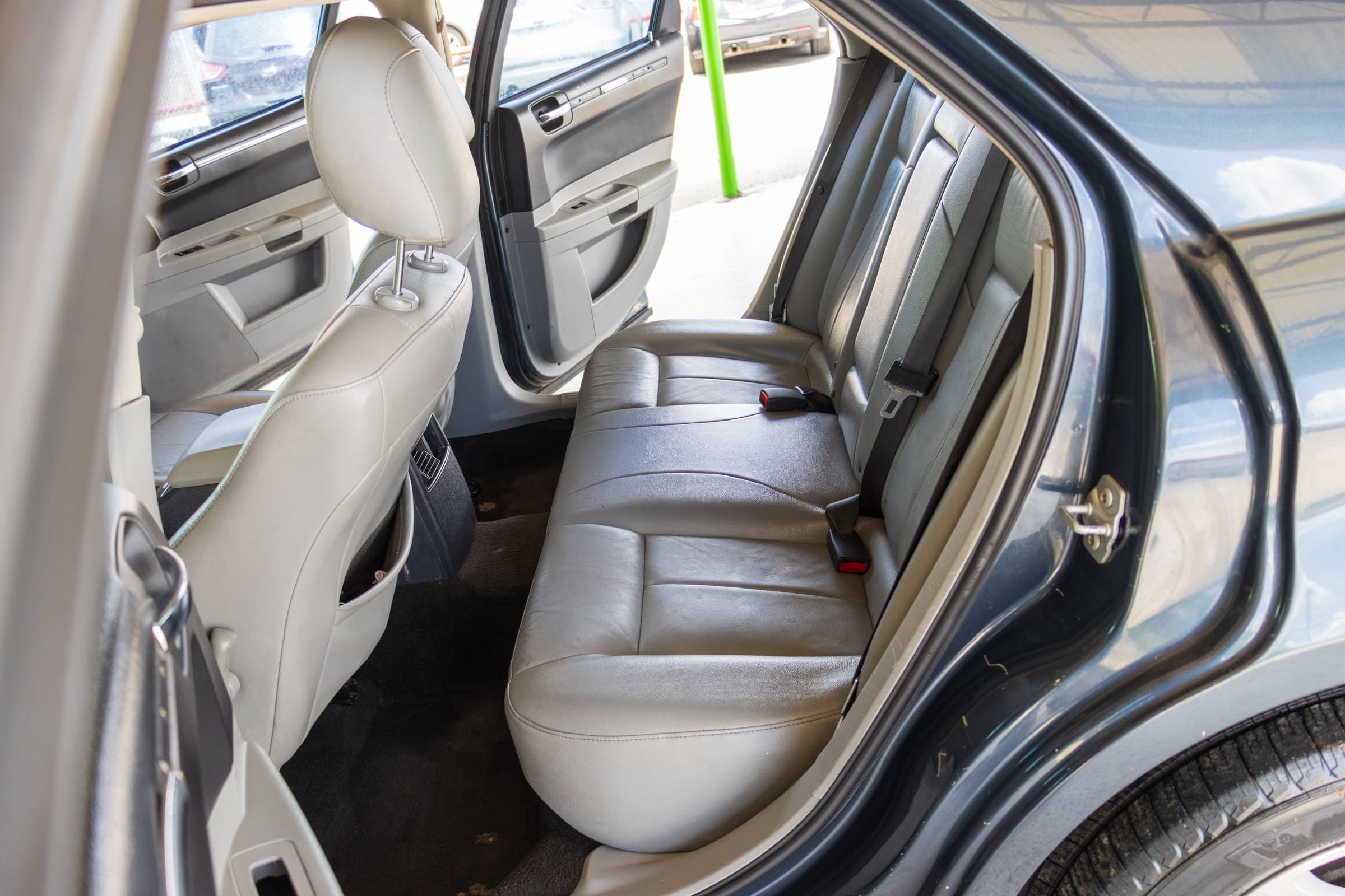 2007 Chrysler 300 Touring, rear door open showing back seat