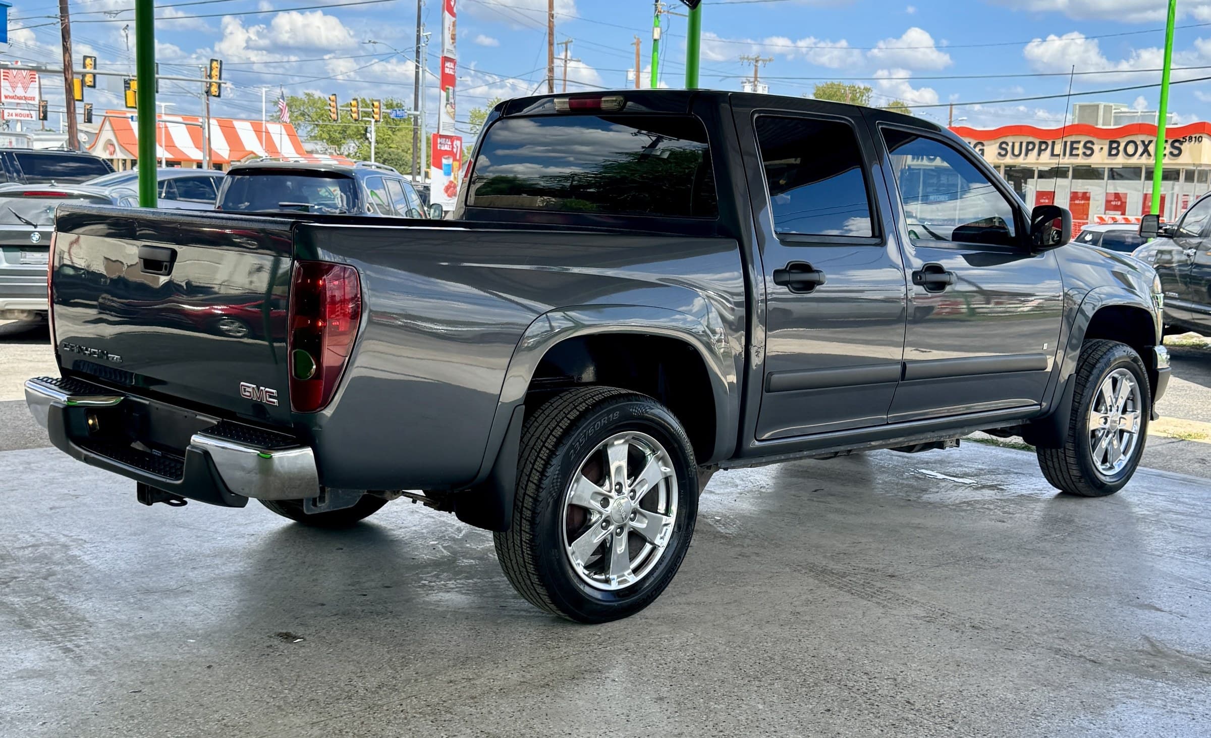 2008 GMC Canyon — view 3