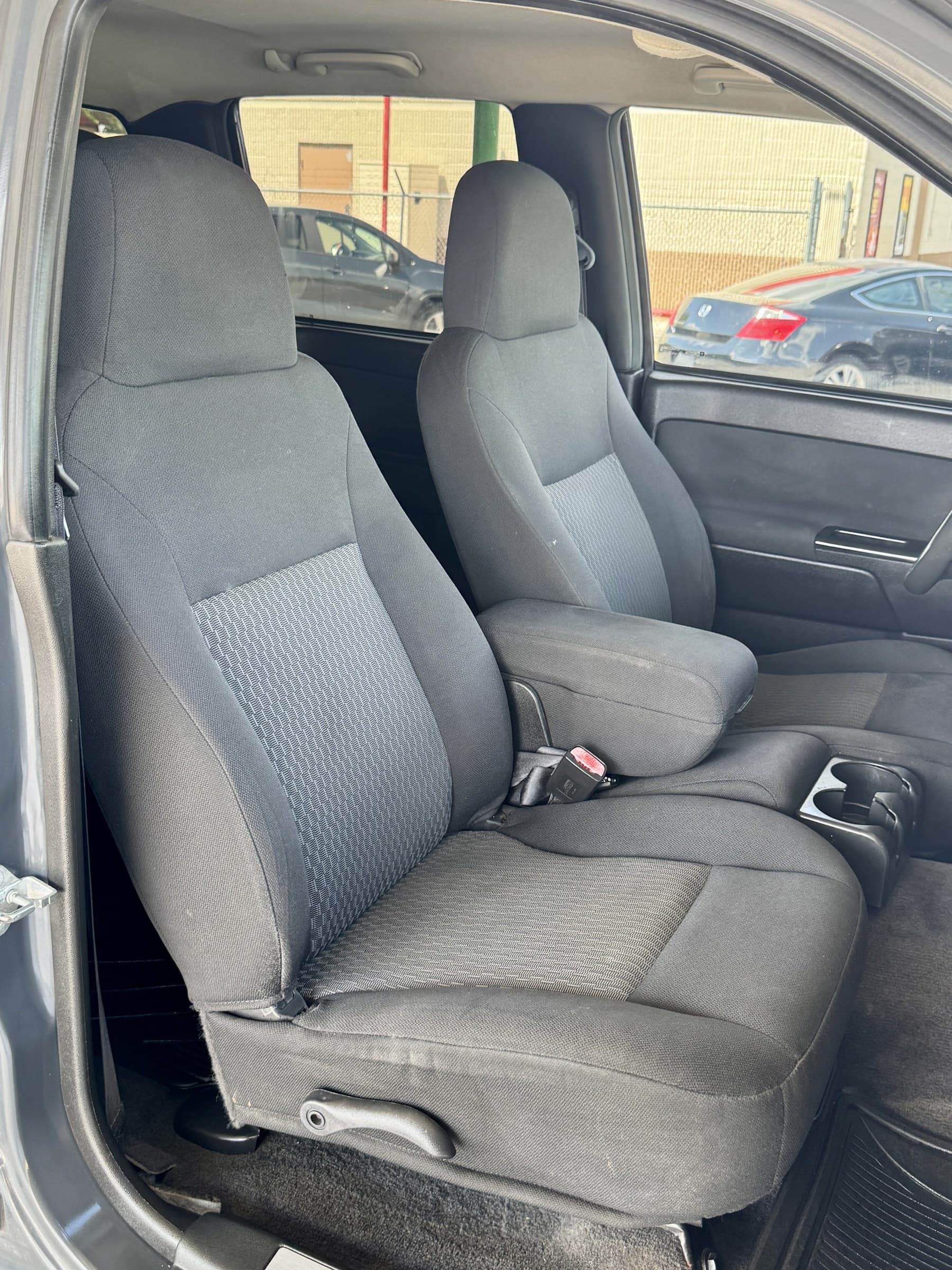 2008 GMC Canyon — view 13