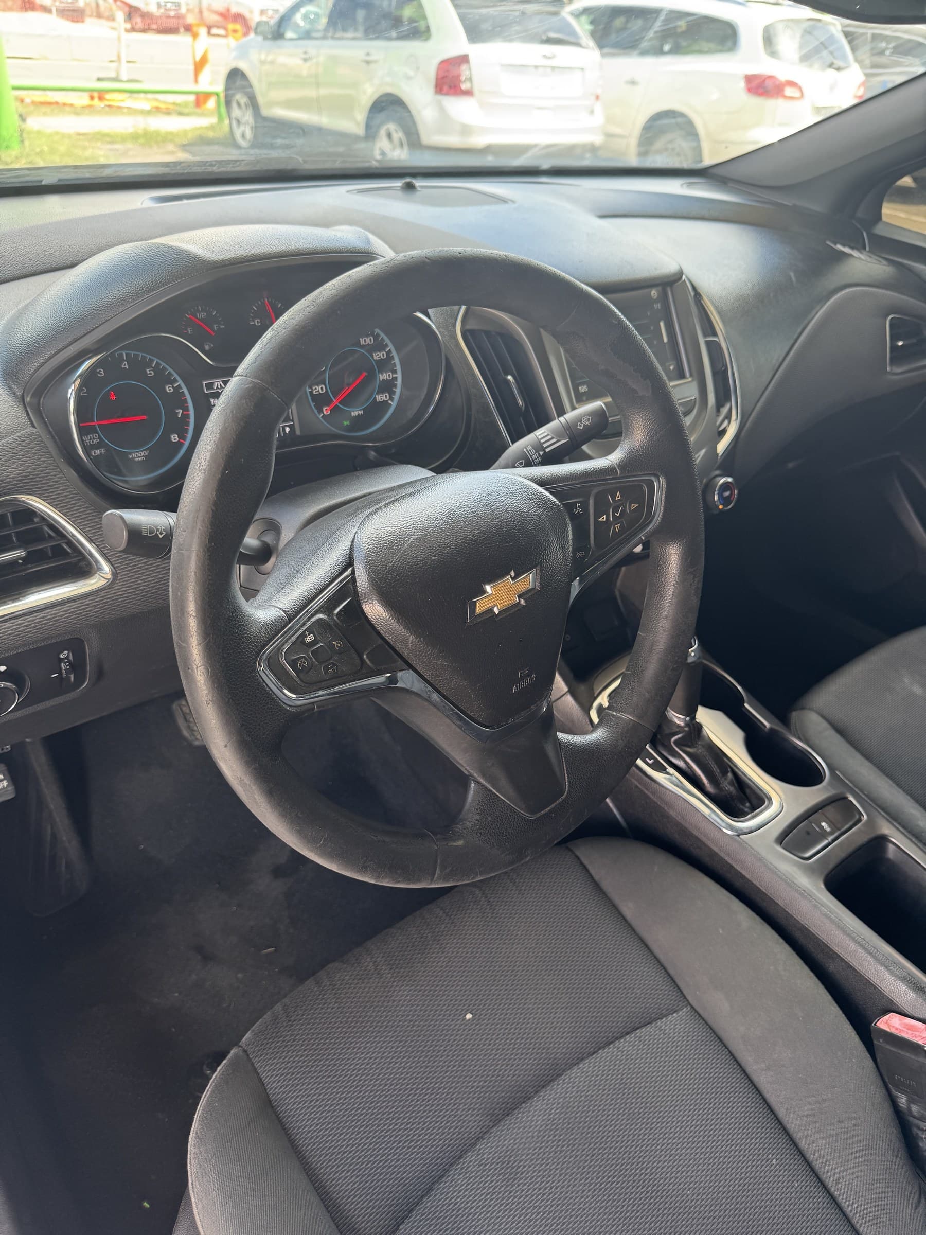 2016 Chevrolet Cruze — view 9