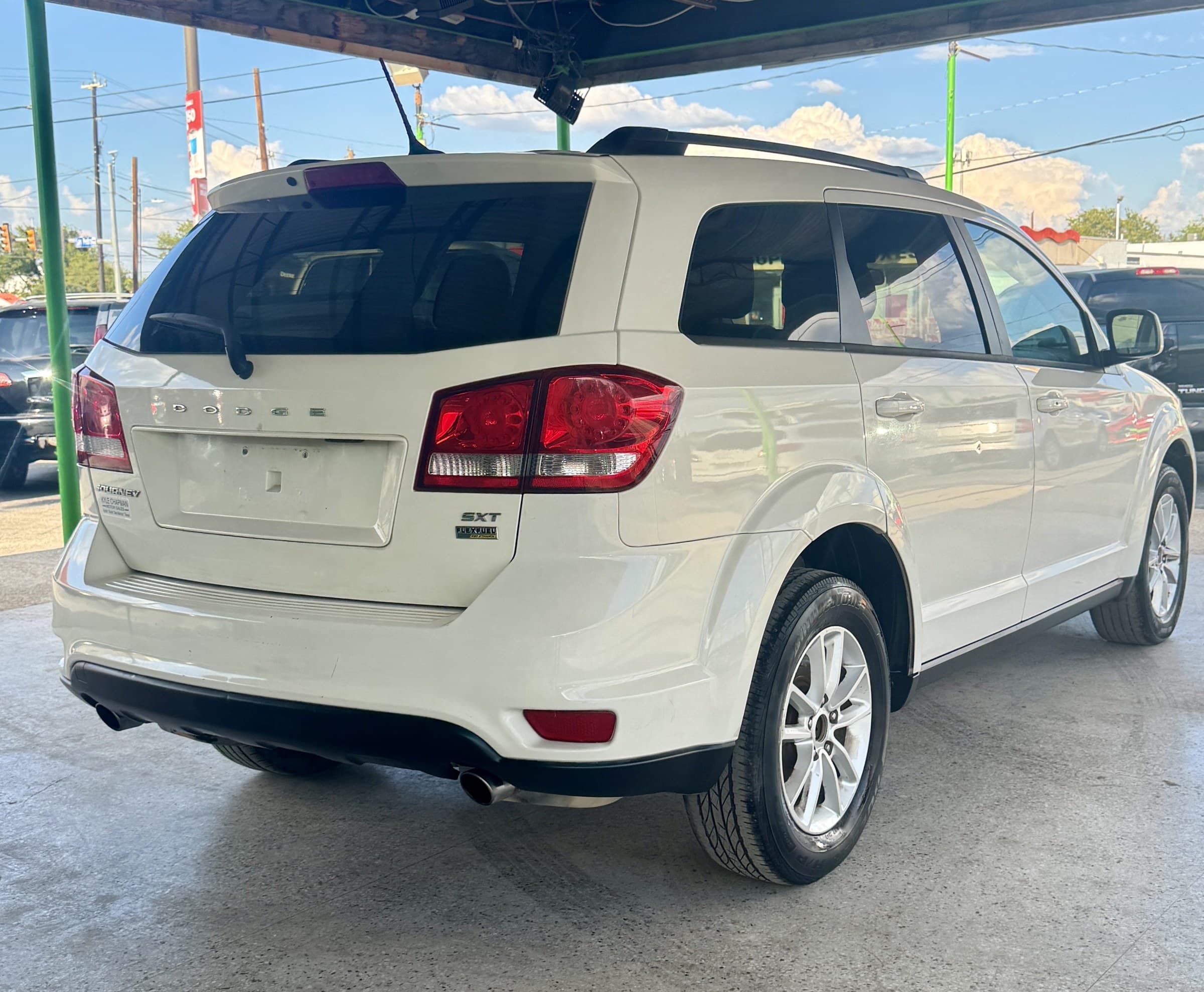 2014 Dodge Journey — view 4