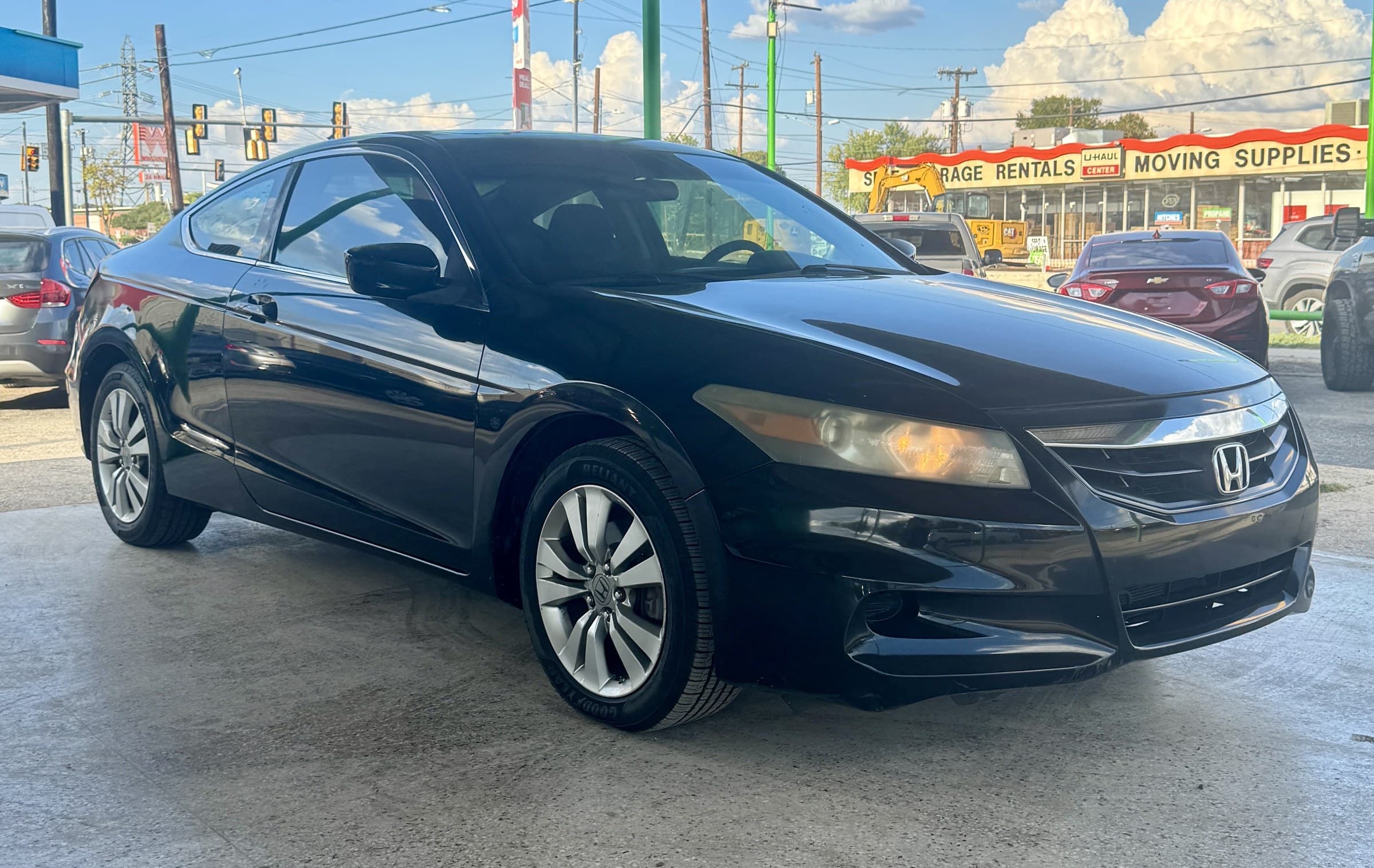 2011 Honda Accord — view 3