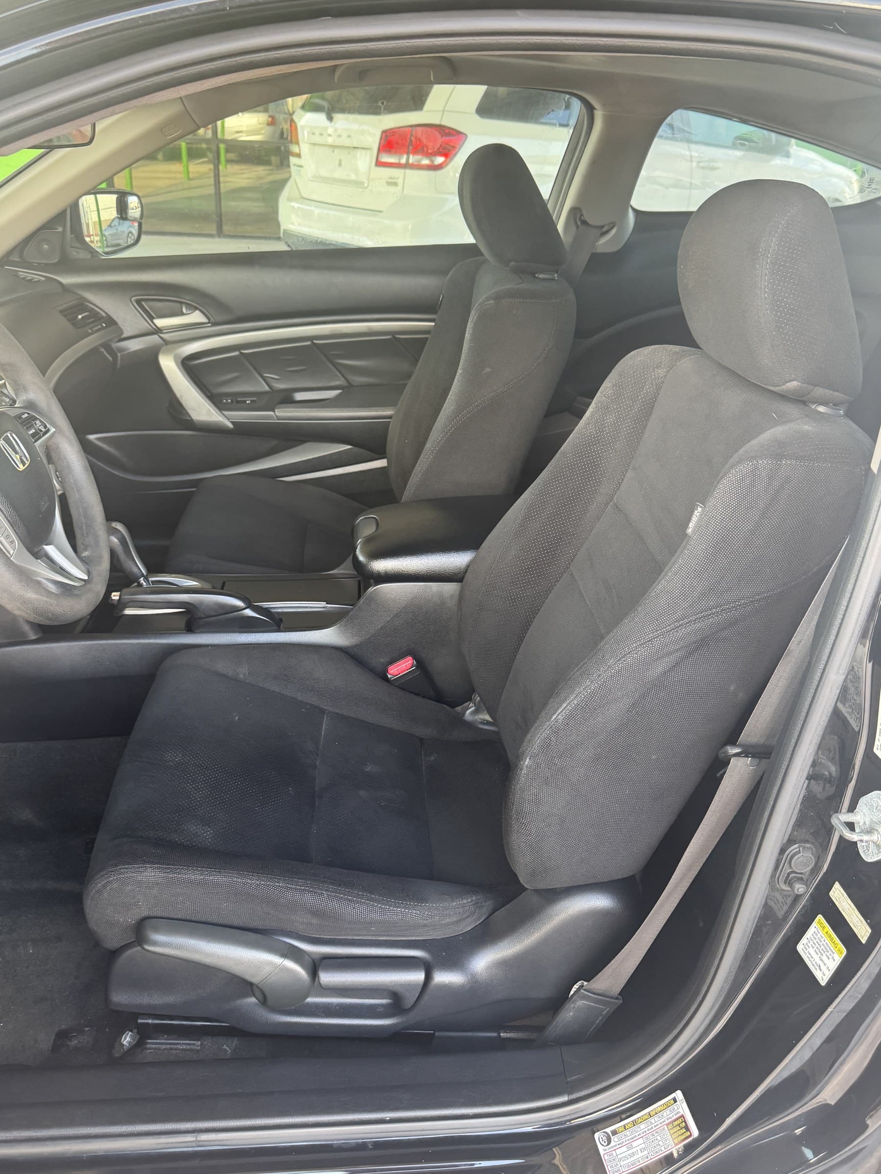 2011 Honda Accord — view 10