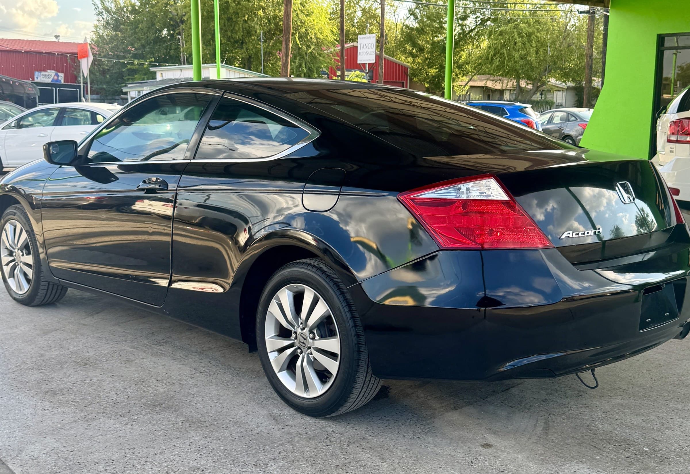 2011 Honda Accord — view 5