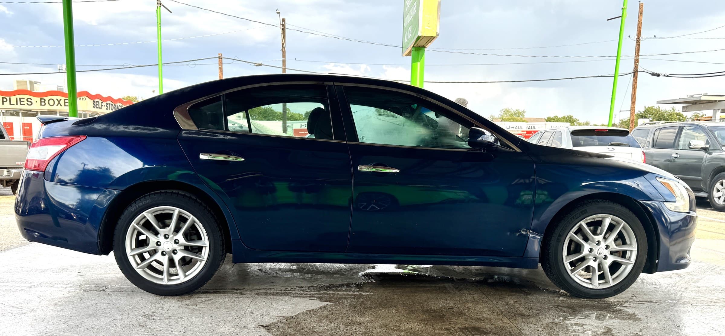 2010 NISSAN MAXIMA — view 2