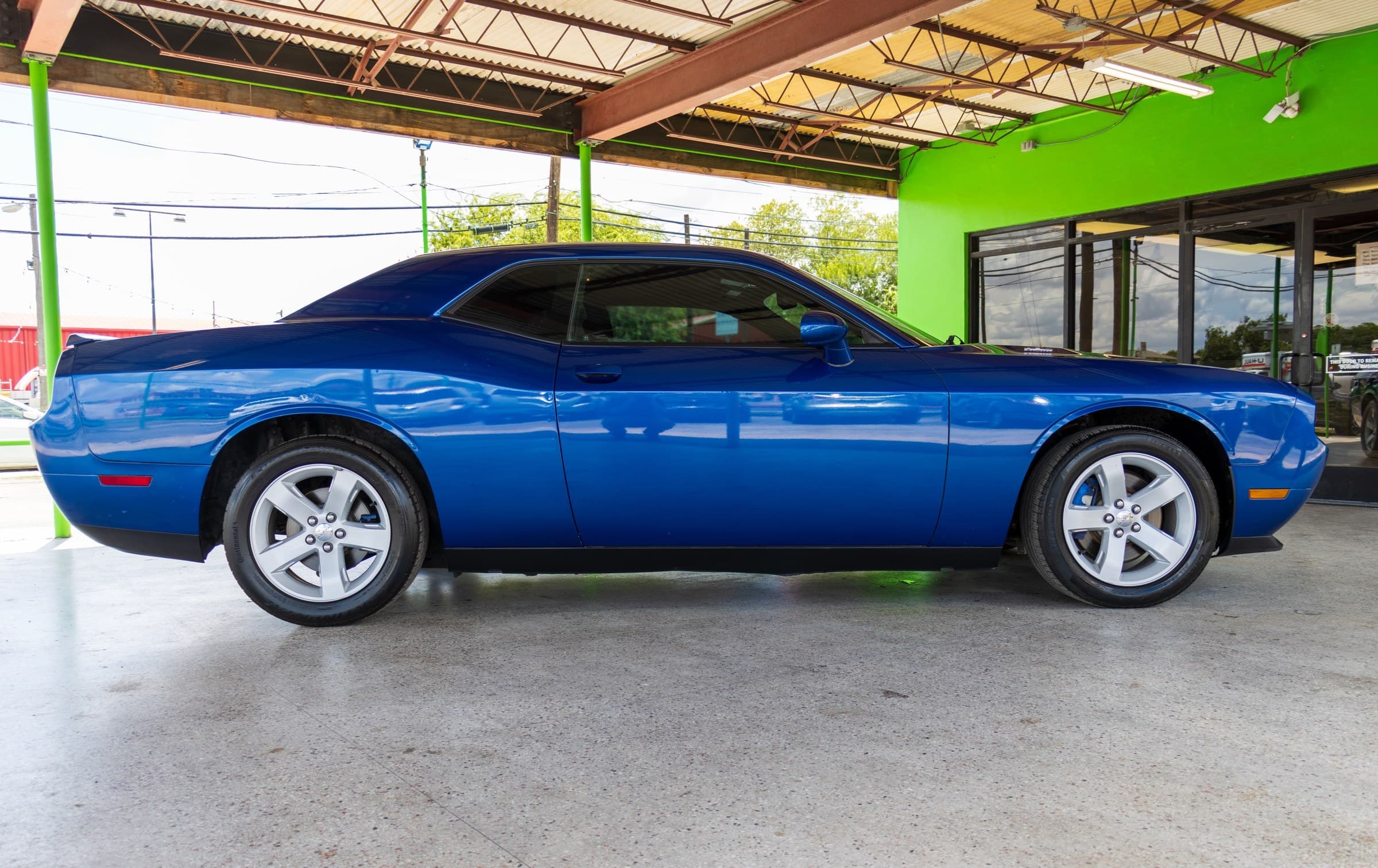 2012 Dodge Challenger R/T, driver-side profile