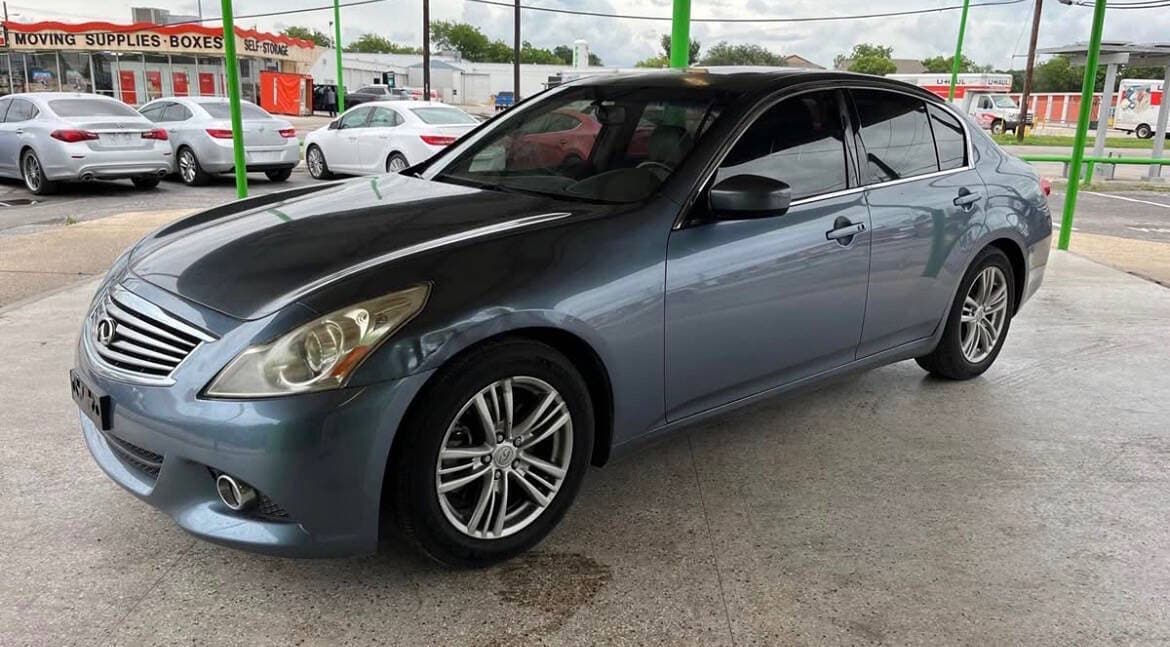 2010 INFINITI G37 Sedan